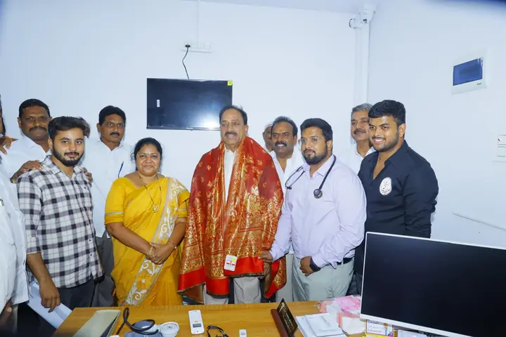 LVR Hospital team and guests during a hospital visit