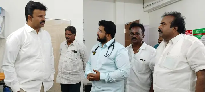 LVR Hospital team and guests during a hospital visit